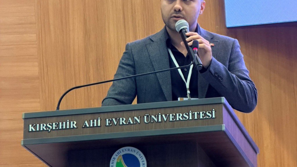 KAMUSAM BAŞKANI ÇİFTÇİOĞLU KIRŞEHİR AHİ EVRAN ÜNİVERSİTESİNDE ULUSLARARASI SAĞLIK ENSTİTÜSÜ KONGRESİNE KATILDI