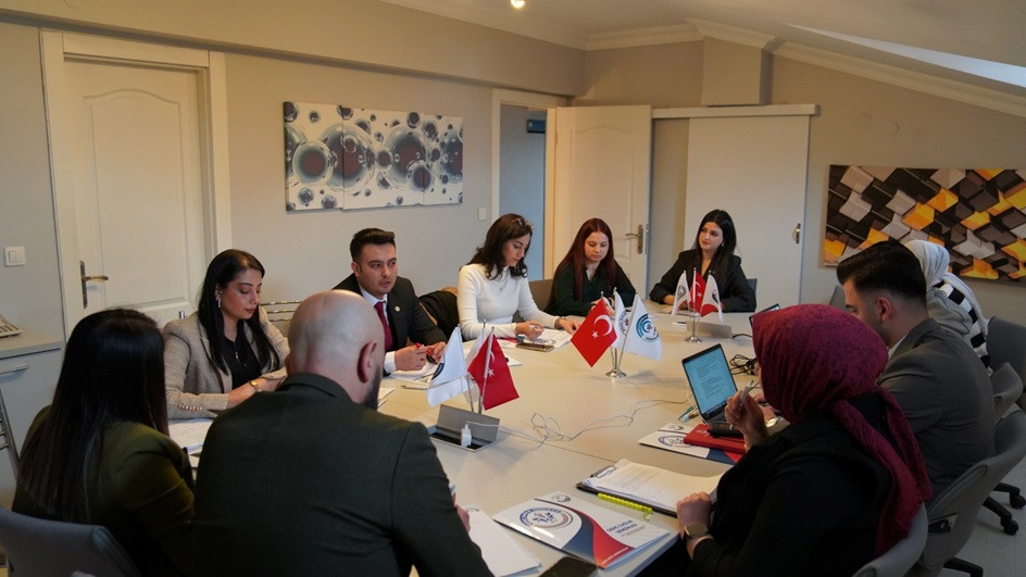 KAMUSAM kamu personelinin sorunlarını çalıştaylarla masaya yatırdı
